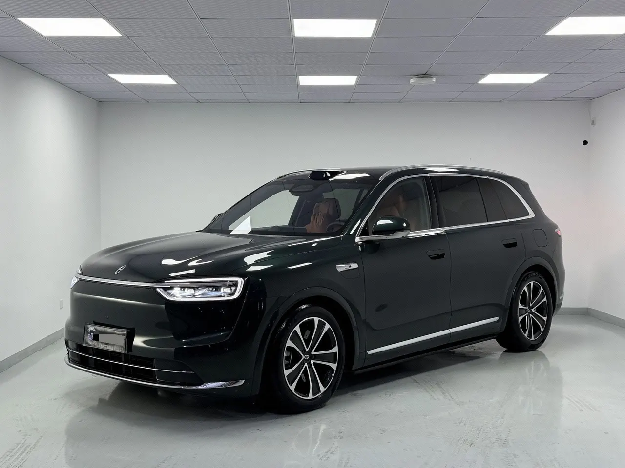 AITO 2026 AITO M7 extended range Ultra 4-wheel drive version 5 (192-line laser Radar) automatic gear - View 1