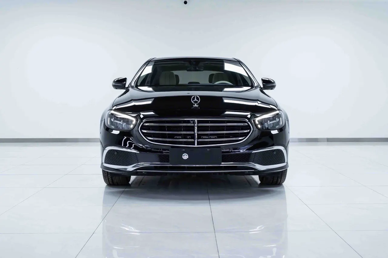 Mercedes Benz E Class 2023 E 300 L 2.0T Luxury Automatic Gear 2