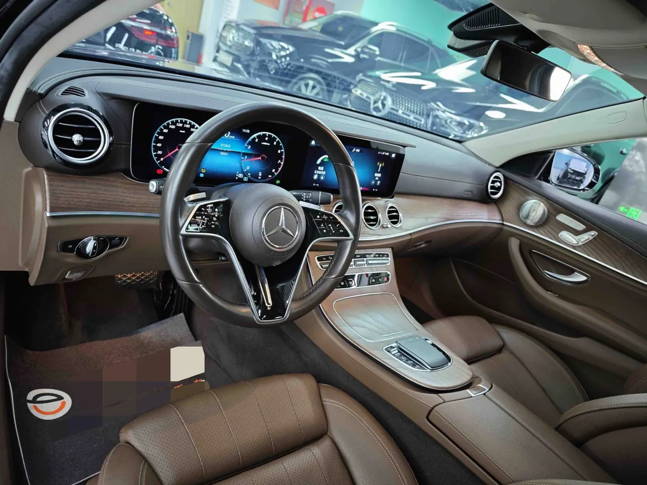 Mercedes Benz E Class 2023 E 300 L 2.0T Luxury Automatic Gear 5