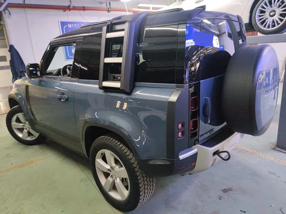 Land Rover Guard (Imported) 2023 Guard 90 48V 3.0T P400 Diablo Special Edition Automatic Gear 5