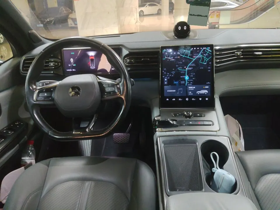NIO 2020 ES 6 600KM Sports Edition Automatic Gear 3