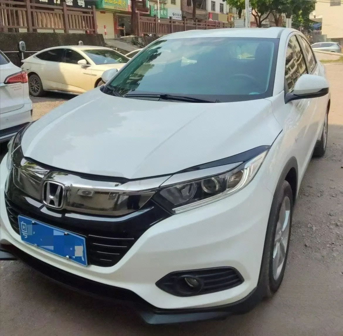 Открыть галерею: Honda 2020 Binzhi 1.5T Stepless 220TURBO Elite Automatic Gear