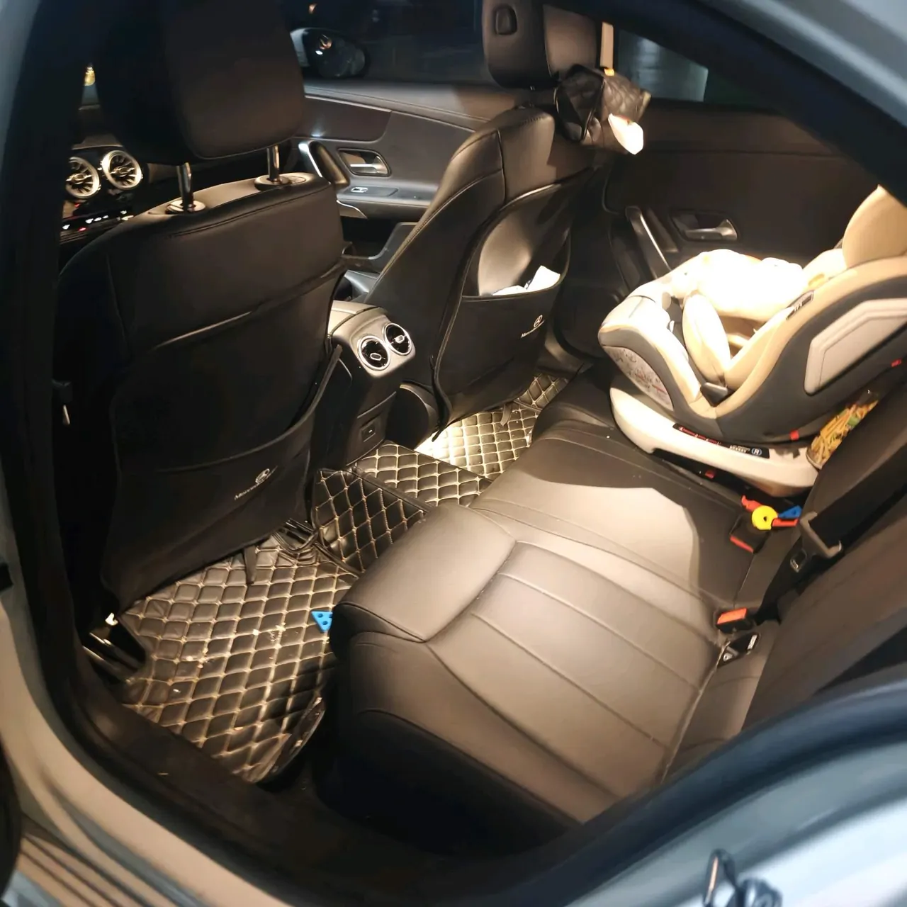 Mercedes Benz Class A 2022 A 200 L 1.3T Fashion Automatic Gear 11