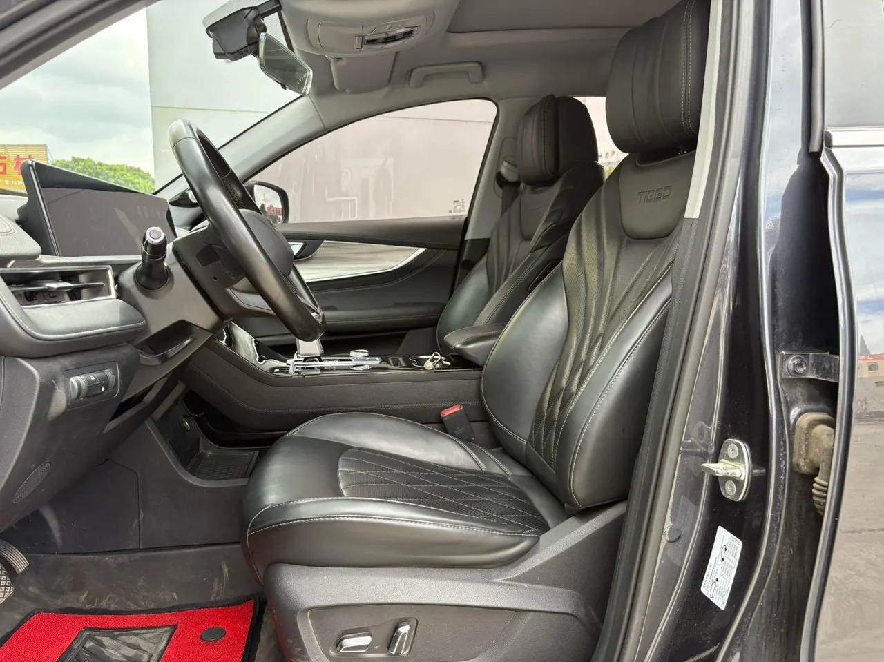 Chery 2022 Ruihu 8 PLUS Kunpeng e 1.5T Comfortable E Automatic Gear 4