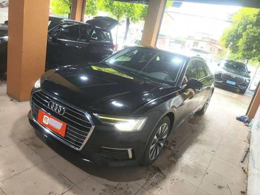 Открыть галерею: Audi 2020 A6L 2.0TFSI 40TFSI Deluxe Elegant Automatic