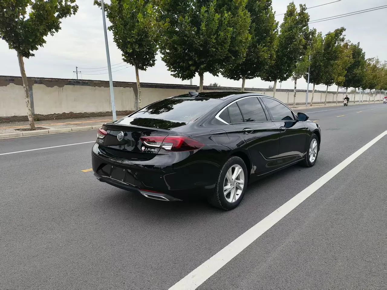 Buick 2020 Regal 1.5T 552T Luxury Automatic Gear 7