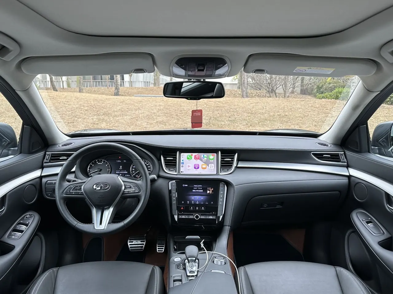 Infiniti 2022 QX50 2.0T stepless two-wheel drive fashion version of automatic gear 8
