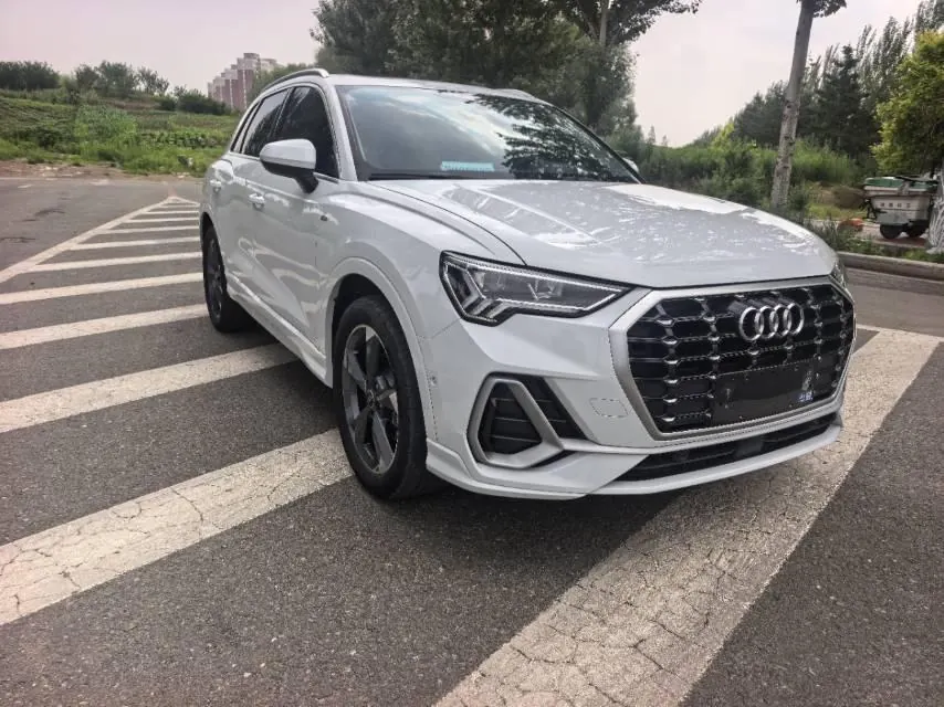 Audi 2022 Q3 1.4TFSI 35TFSI Fashion Dynamic Automatic 2