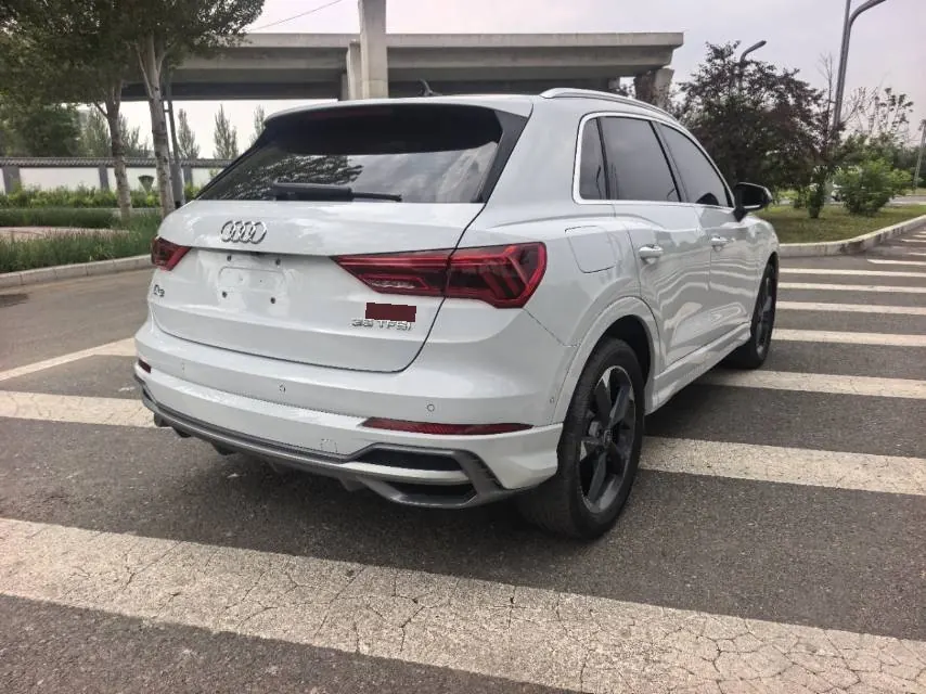 Audi 2022 Q3 1.4TFSI 35TFSI Fashion Dynamic Automatic 7