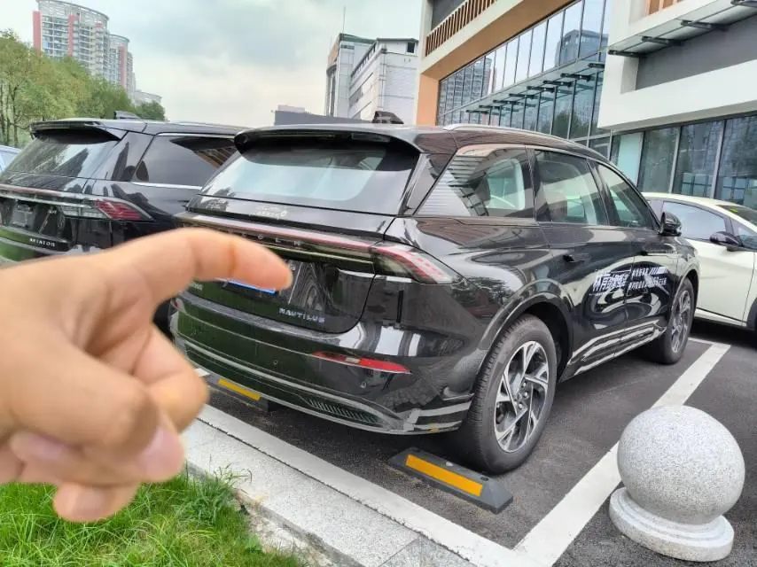 Lincoln 2026 Navigator 2.0T Stepless Four-wheel Drive Zunrui Edition Automatic Gear 2