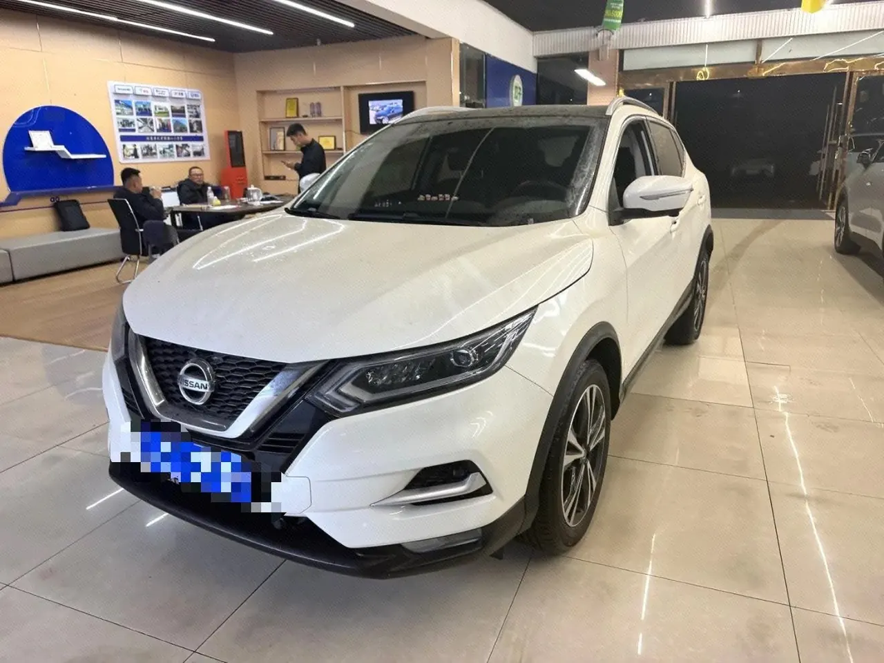 Nissan 2022 Xiao Ke 2.0 Stepless XV Prem Deluxe Edition Automatic Gear - View 1