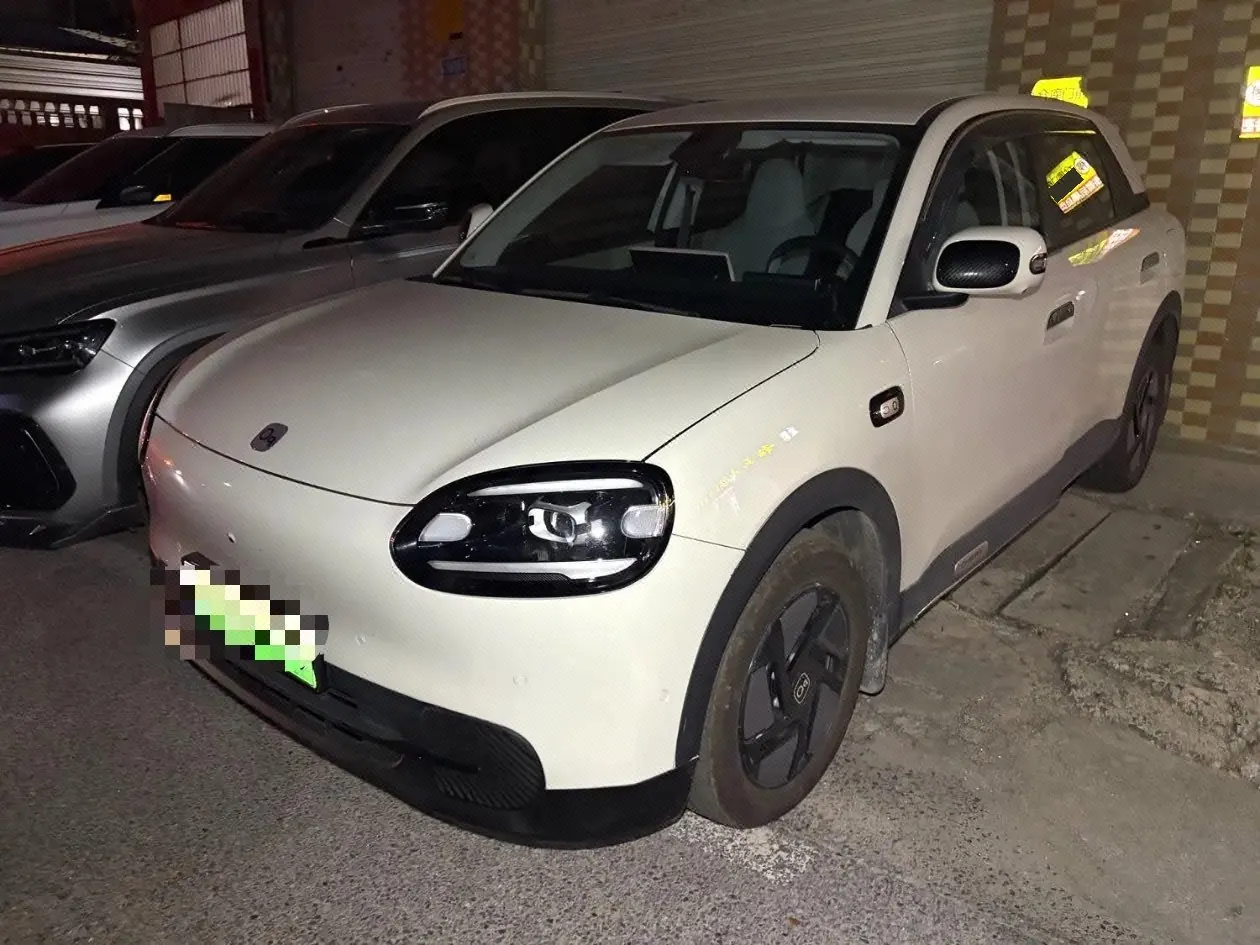 Chery 2026 QQ3 EV 310 Sharing Edition Automatic Gear - View 1