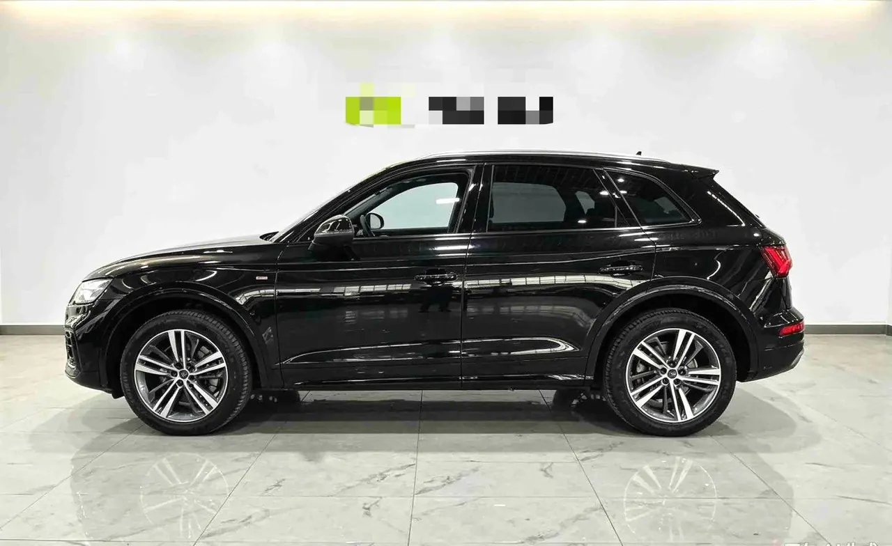 Audi 2023 Q5L 2.0TFSI 40TFSI luxury dynamic automatic 4