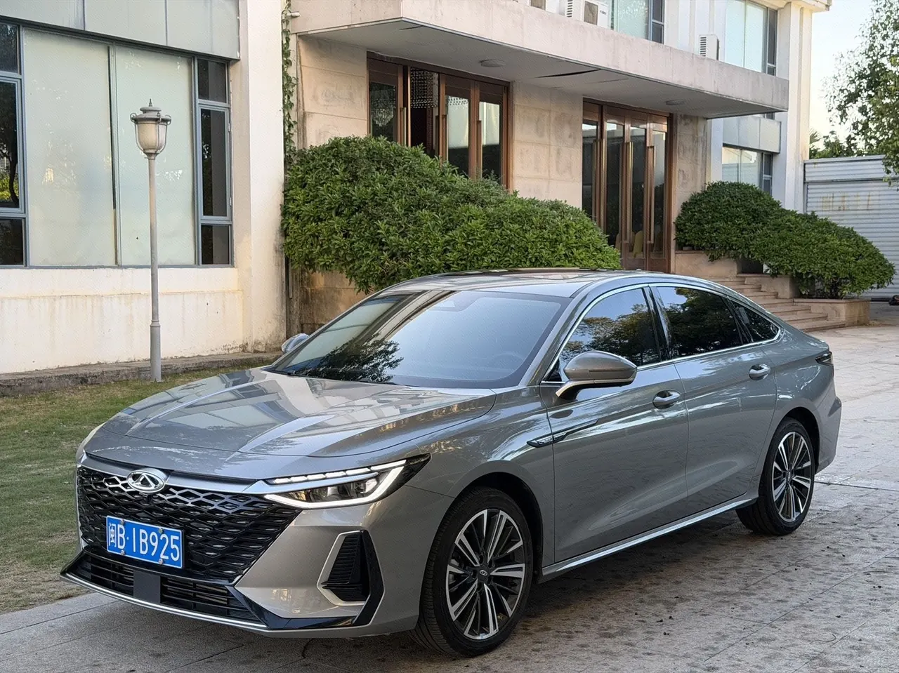 Chery 2024 Erez 8 1.6T Automatic Gear - View 1