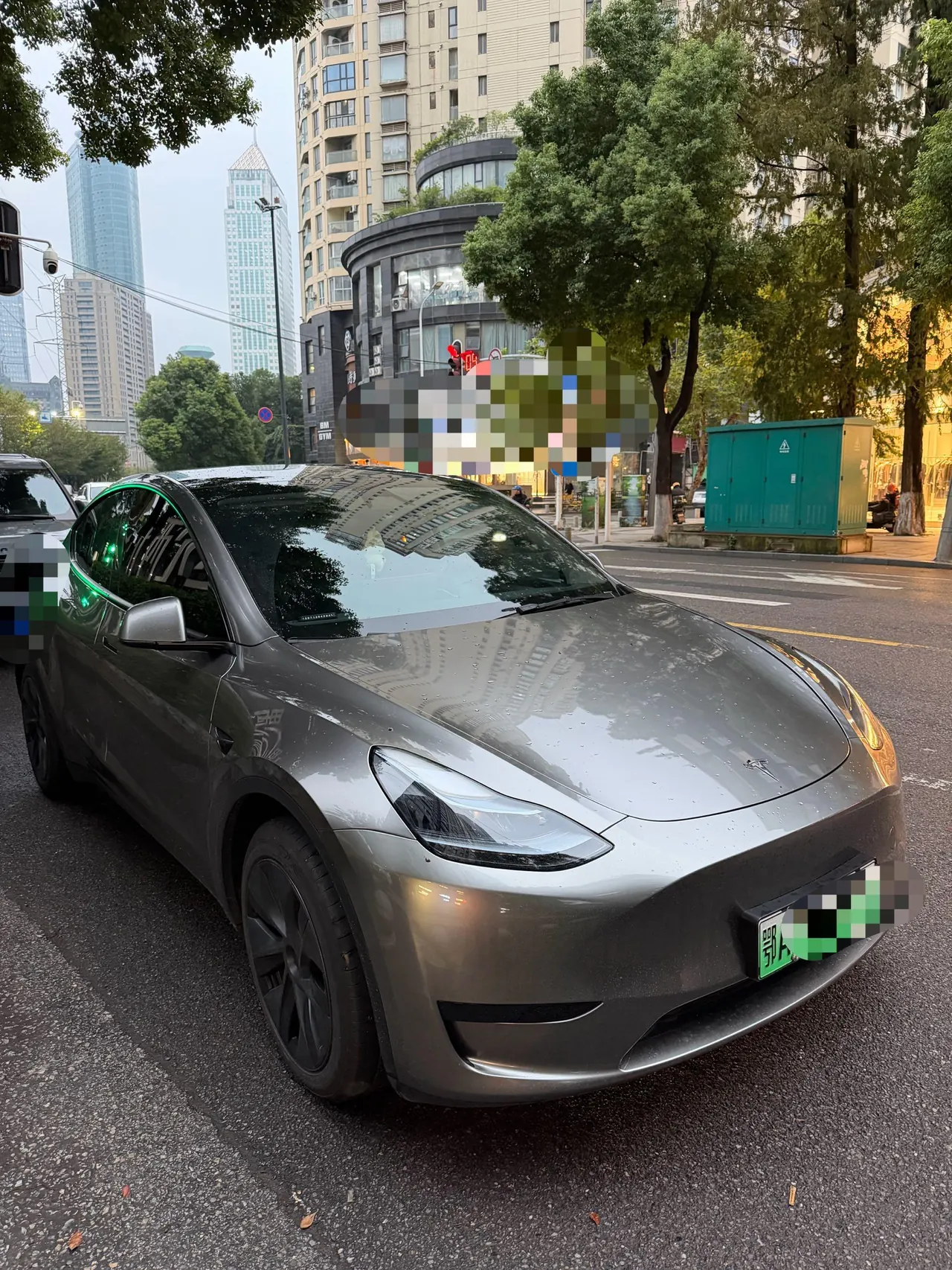 Tesla 2024 Model Y rear-wheel drive version automatic transmission 2