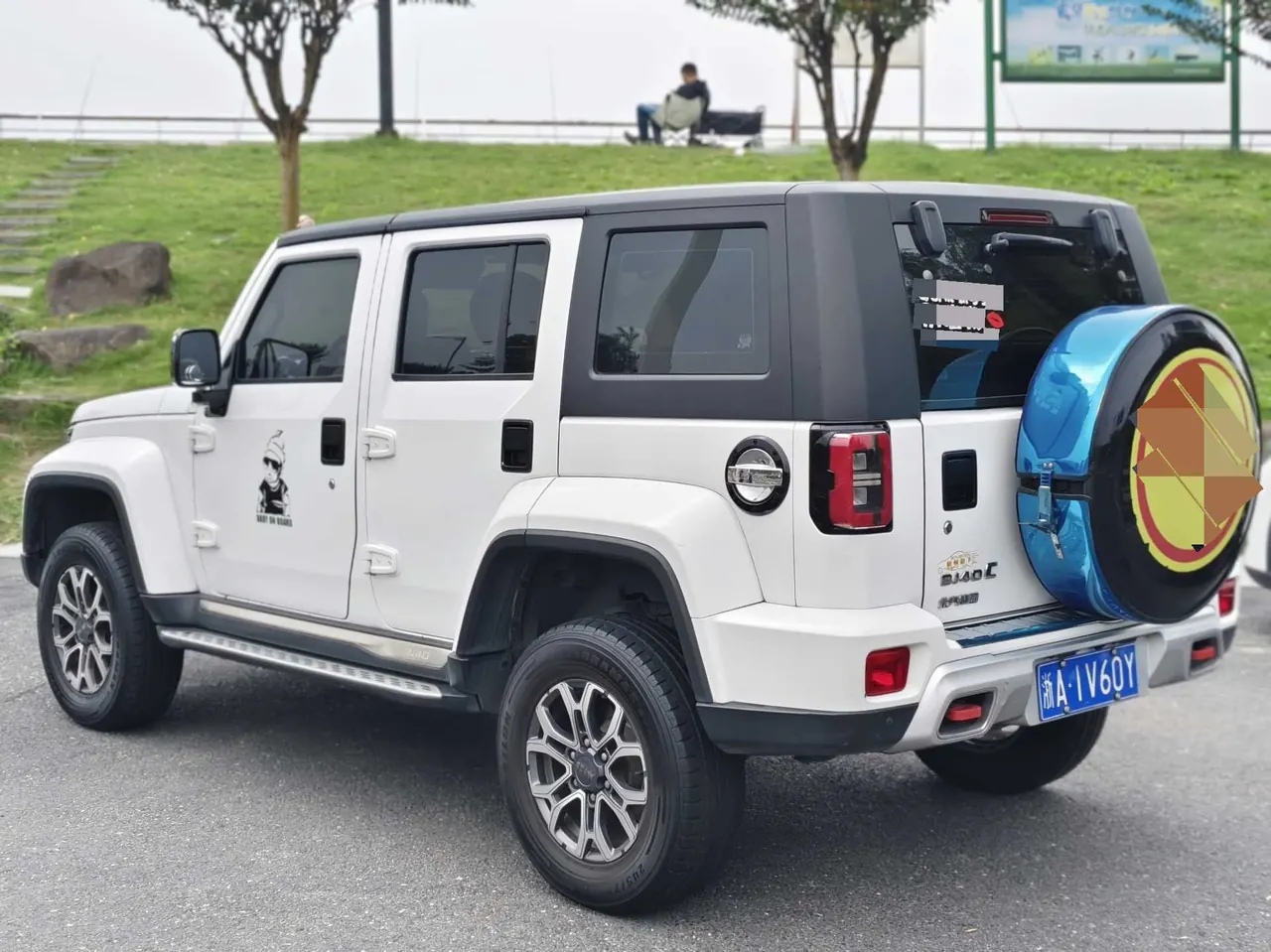 Beijing 2020 BJ40 2.0T 4-wheel drive city hunter version chivalrous automatic gear 11