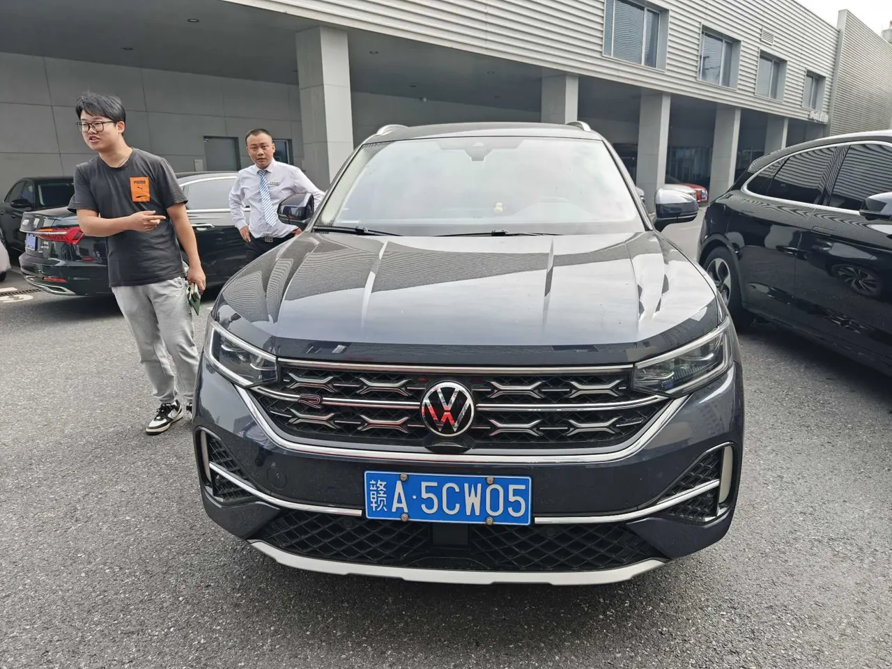 Volkswagen 2023 Tanyue X 2.0TSI 330TSI Two-Drive Distinguished High-Energy Edition Automatic Gear 2