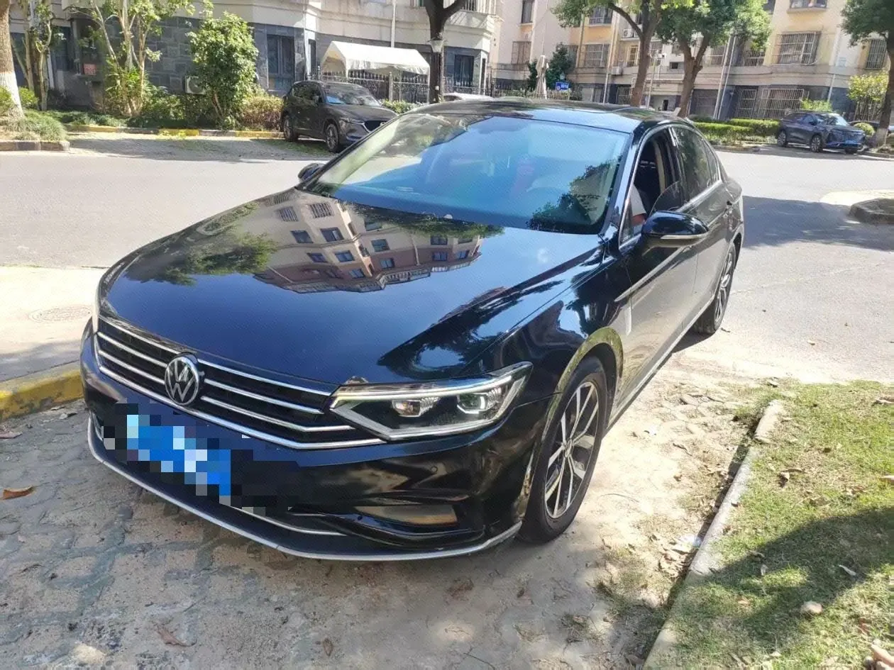 Открыть галерею: Volkswagen 2020 Magotan 2.0TSI 330TSI Leading Automatic