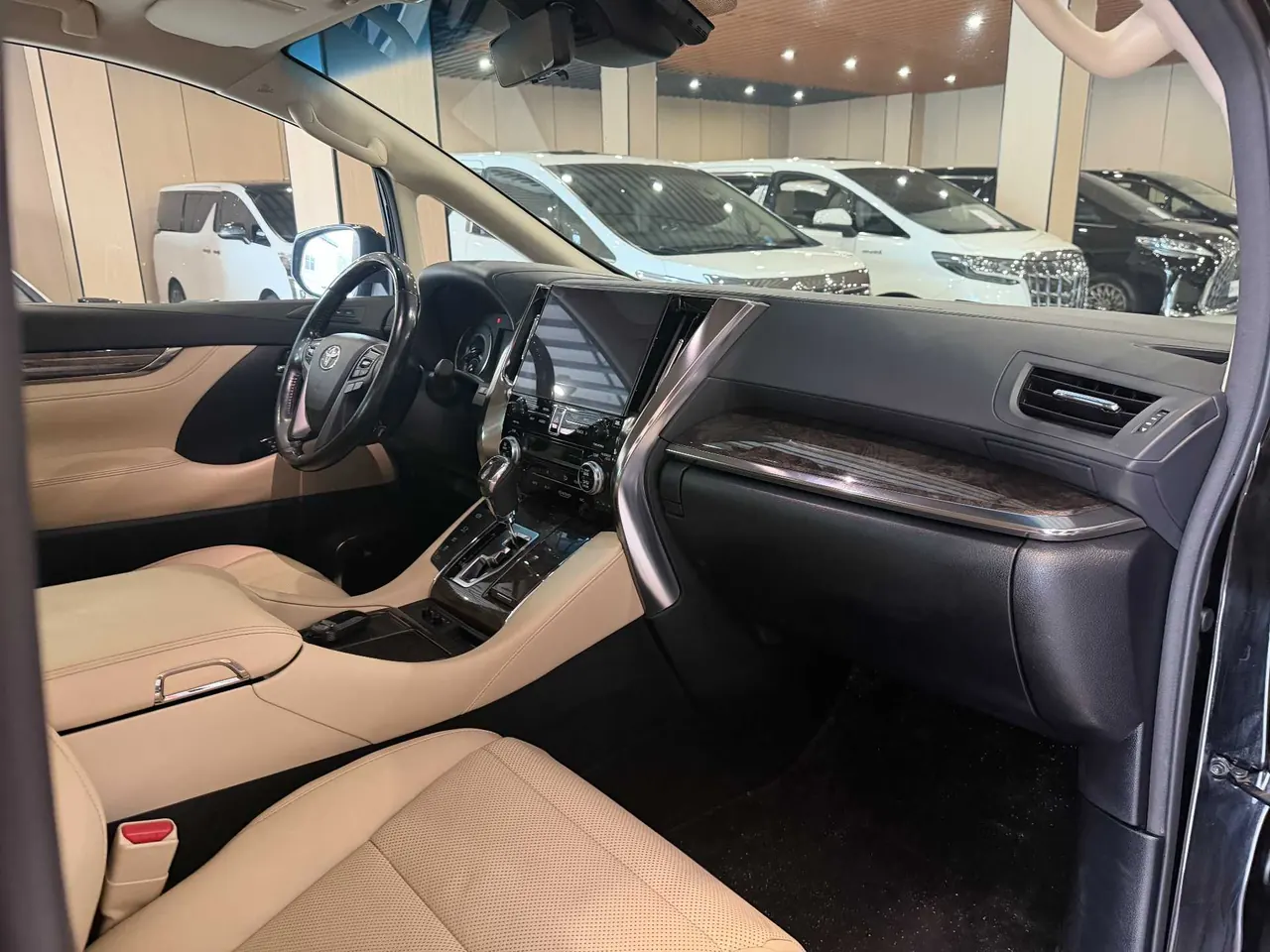 Toyota Wilfa (Imported) 2020 Wilfa 2.5 Stepless HV Distinguished Edition Automatic Gear 4