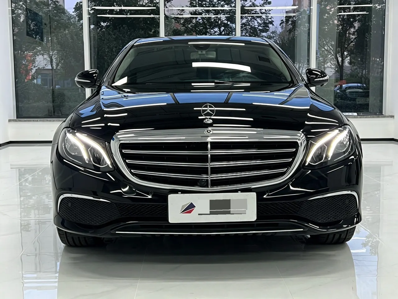 Mercedes Benz E-Class 2020 E 300 L 2.0T Special Edition (Modified) Automatic Gear 3