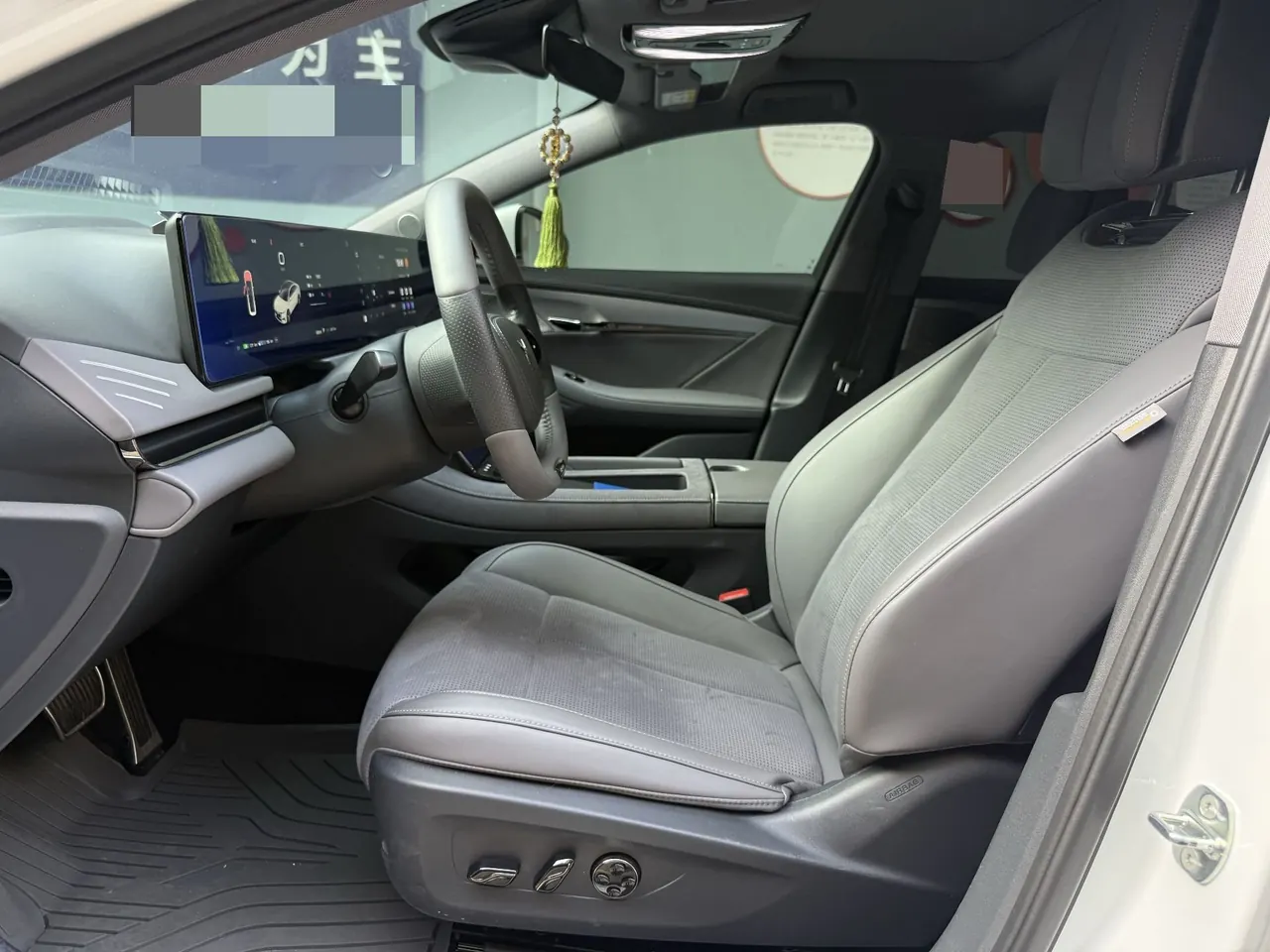 Voyah 2024 models chasing light PHEV 1.5T four-wheel drive ultra-long endurance flagship automatic gear 2