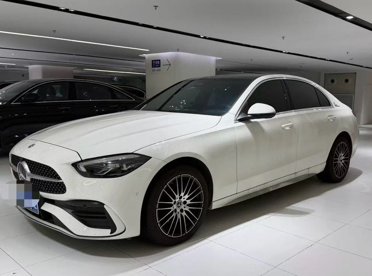Открыть галерею: Mercedes Benz Class C 2024 C 260 L 48V 1.5T Sports Edition (Modified 3) Automatic Gear