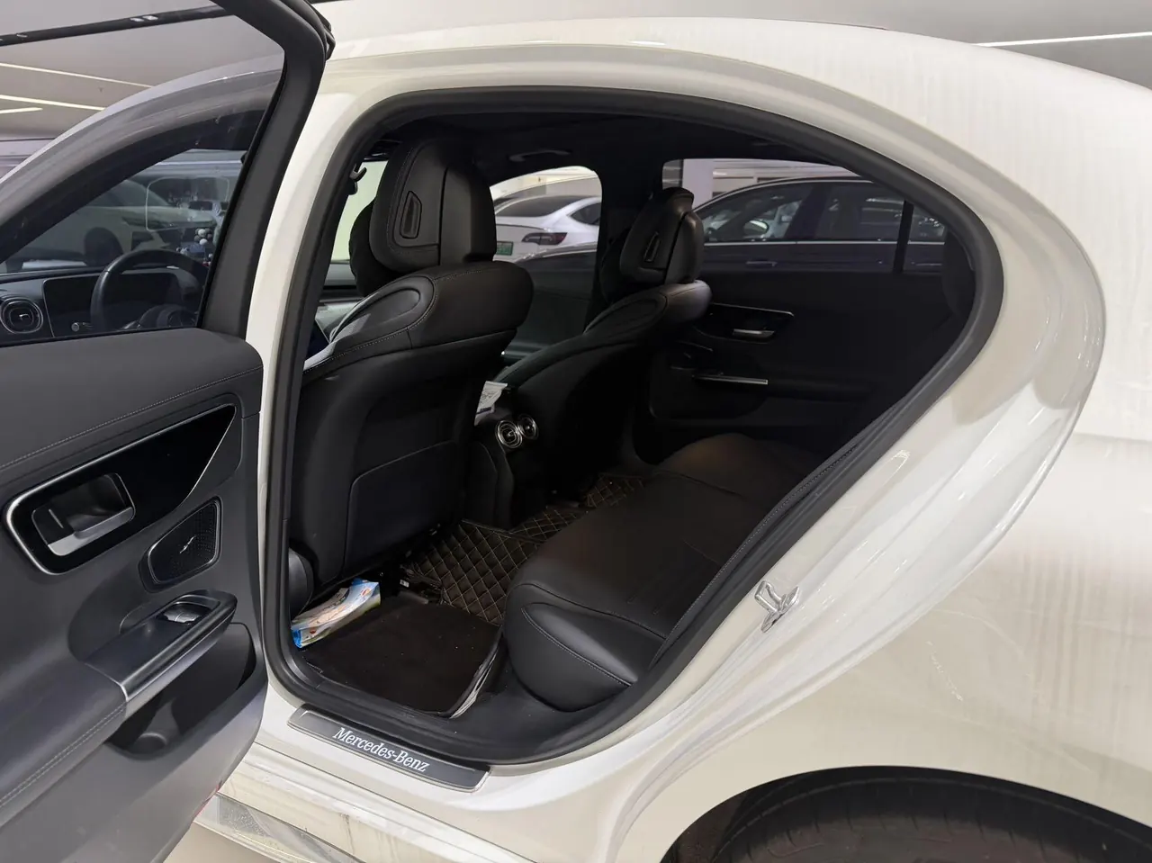 Mercedes Benz Class C 2024 C 260 L 48V 1.5T Sports Edition (Modified 3) Automatic Gear 7