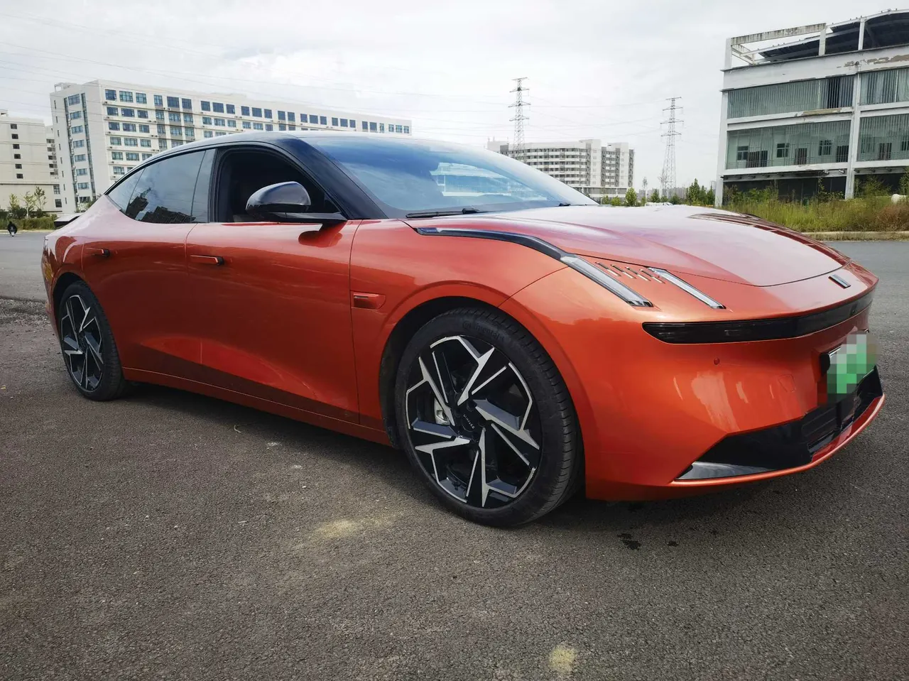 LYNK&amp;CO 2024 LYNK&amp;CO Z10 95kWh 766km rear drive Max automatic gear 3