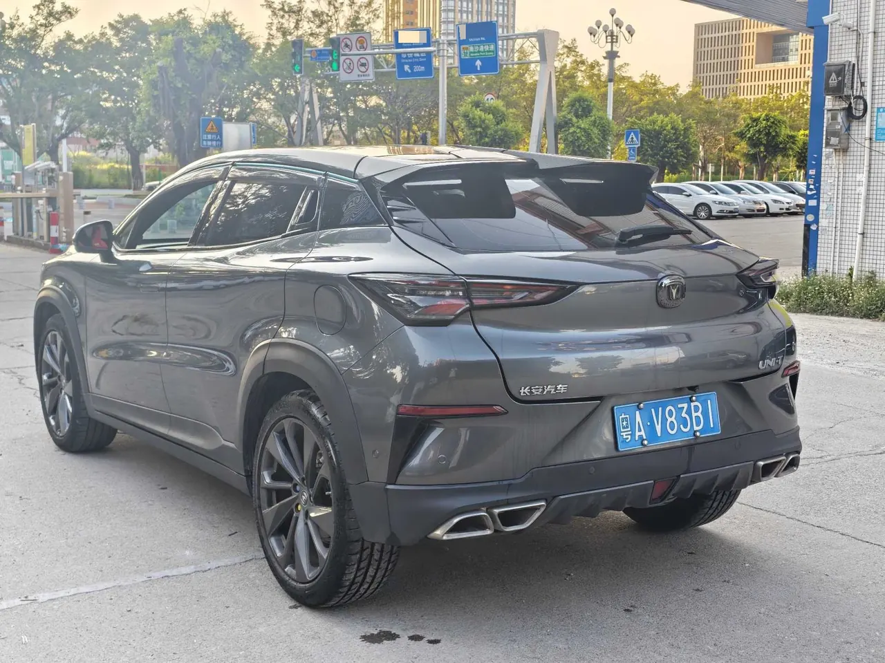 ChangAn 2020 UNI-T 1.5T Flagship Automatic Gear 3