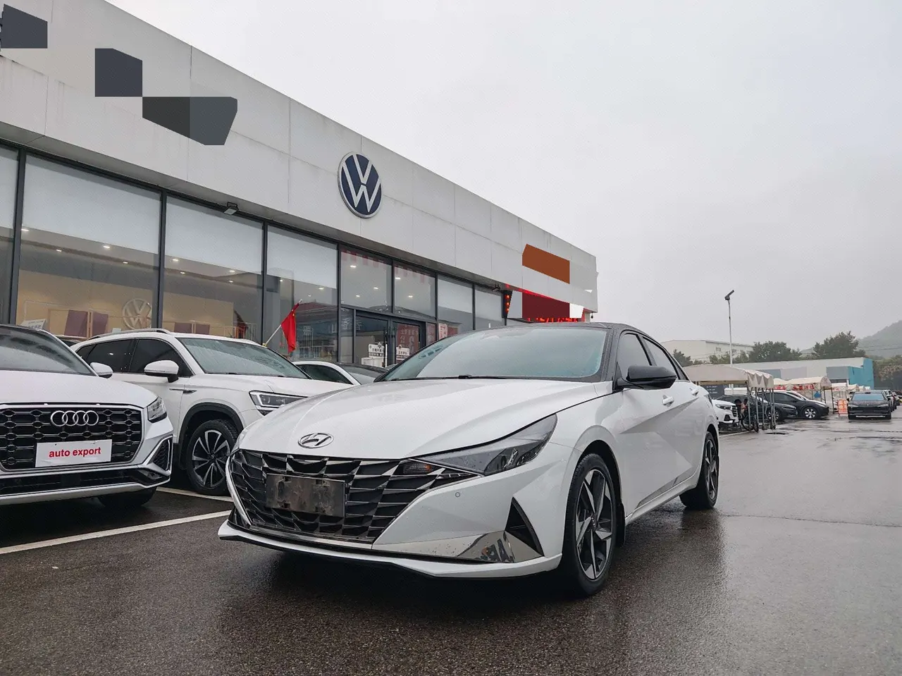 Hyundai 2021 Elantra -3-compartment 1.5 stepless LUX premium automatic gear - View 1