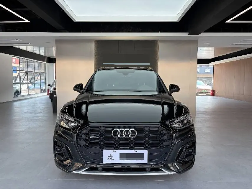 Audi 2024 Q5L 2.0TFSI 40TFSI luxury dynamic automatic 2