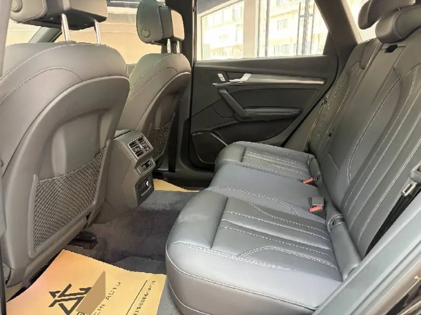Audi 2024 Q5L 2.0TFSI 40TFSI luxury dynamic automatic 6
