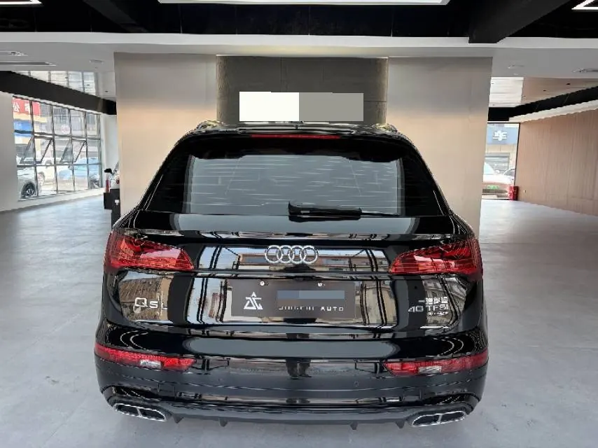 Audi 2024 Q5L 2.0TFSI 40TFSI luxury dynamic automatic 8