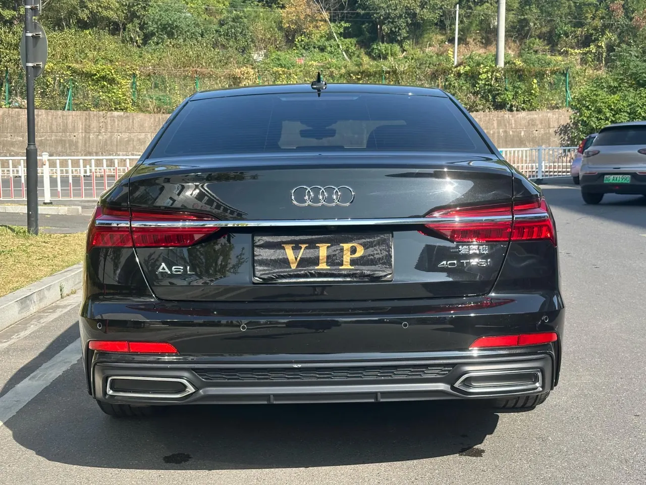 Audi 2022 A6L 2.0TFSI 40TFSI Deluxe Dynamic Automatic 7