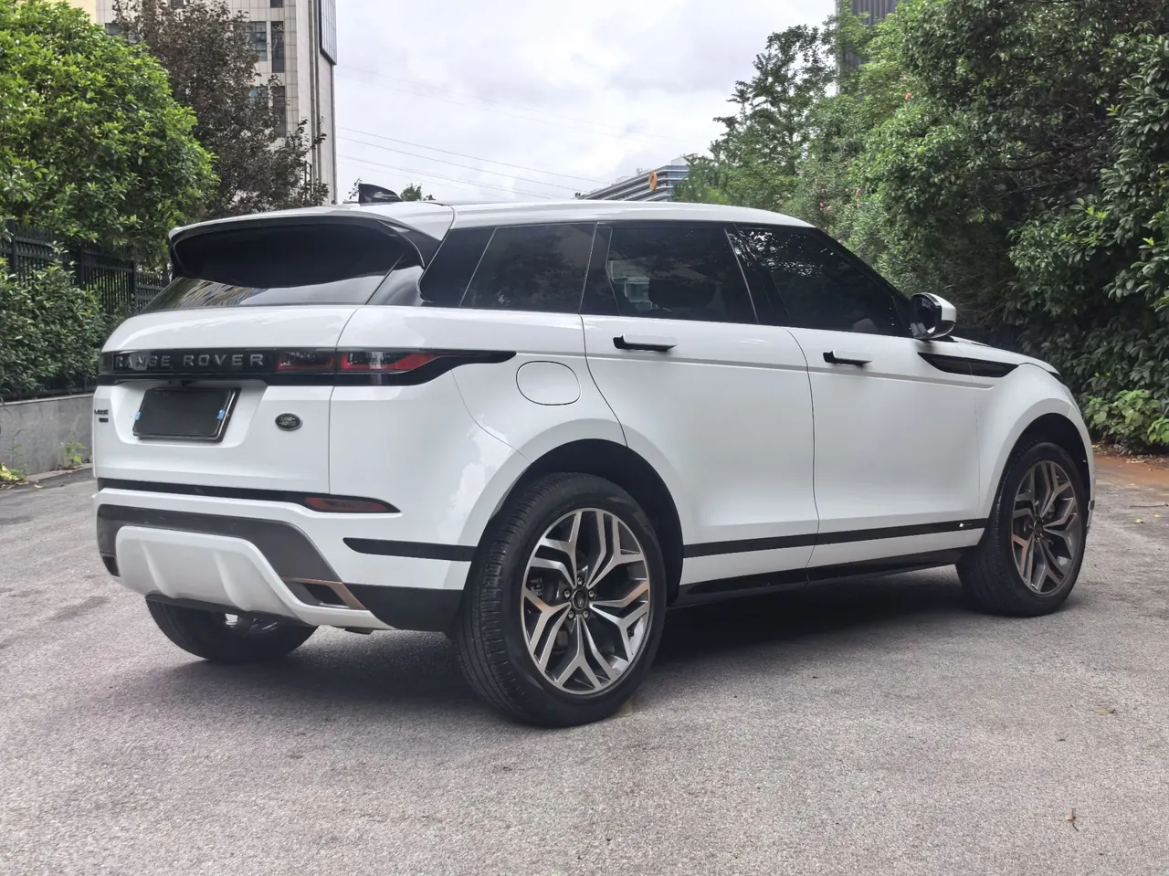 Land Rover 2020 Range Rover Evoque 48V 2.0T 249PS R-DYNAMIC S Sports Edition Automatic Gear 8