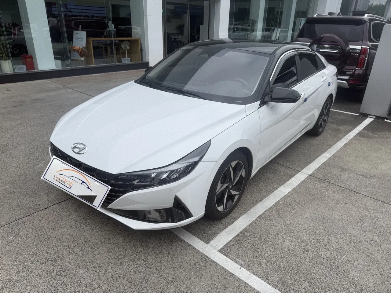 Hyundai 2022 Elantra -3-compartment 1.5 stepless TOP flagship automatic gear - View 1