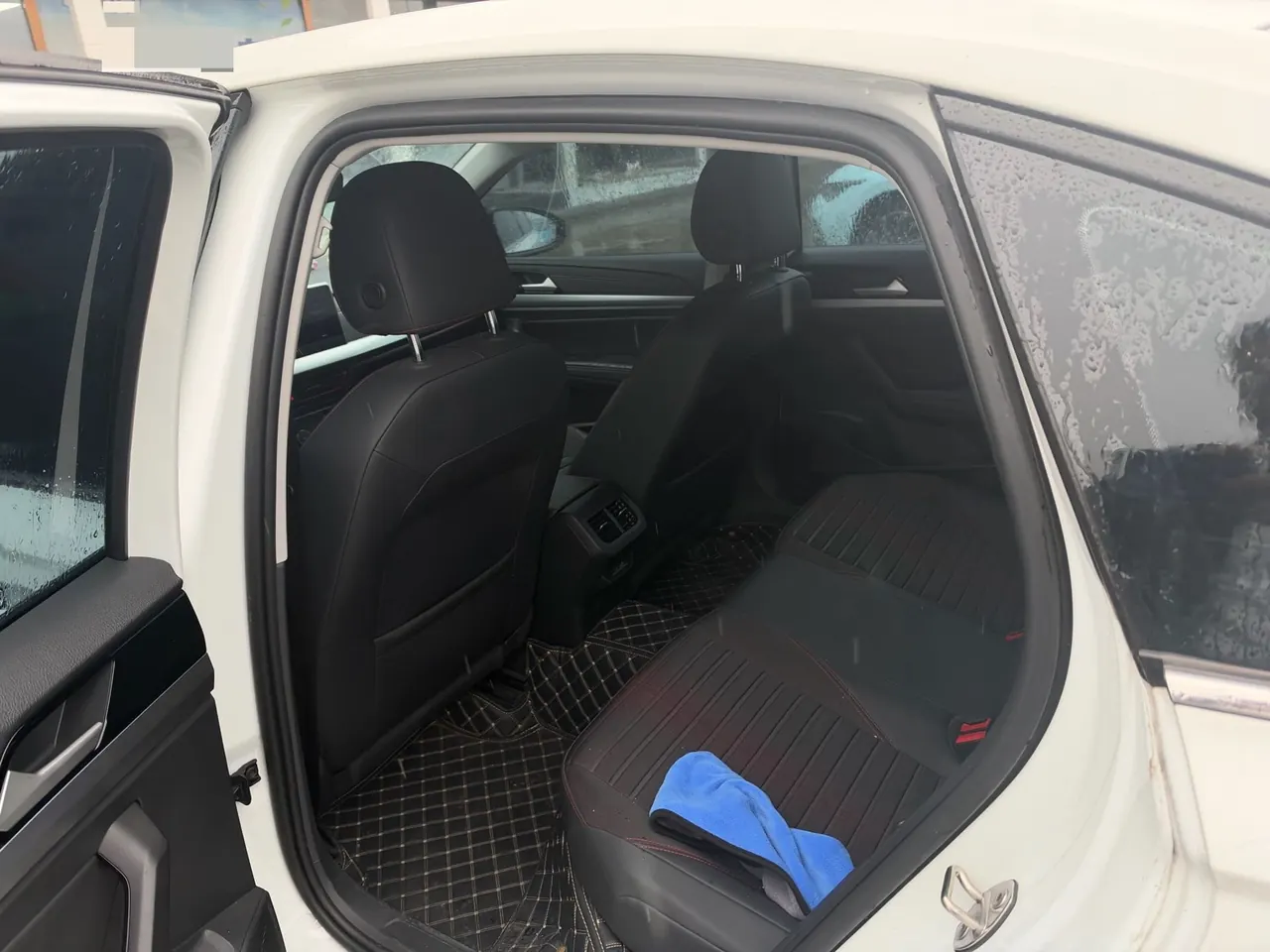 Volkswagen 2024 LaVida 1.5TSI 300TSI Star Full Escape Automatic Gear 5