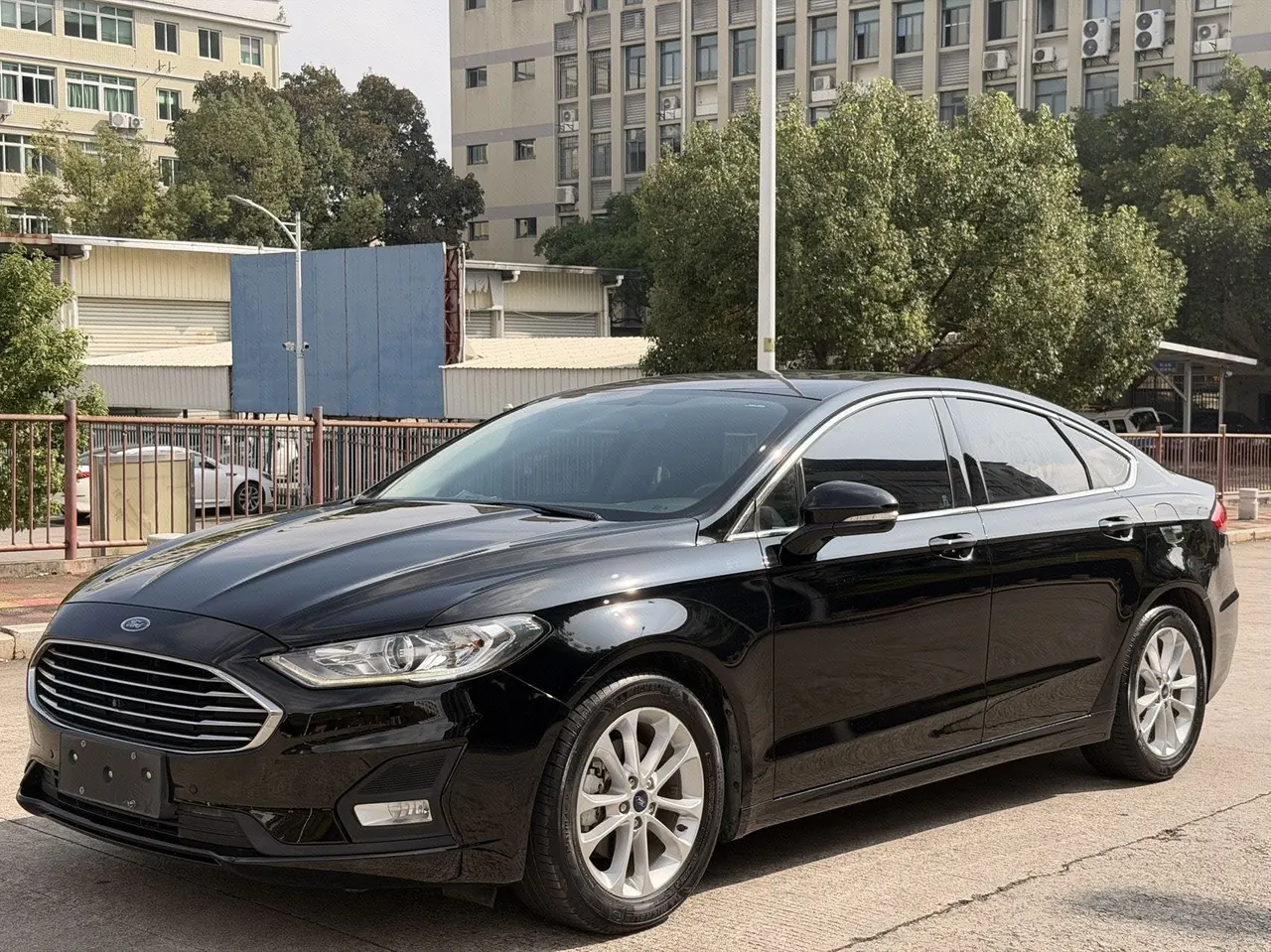 Ford 2020 Mondeo 1.5T EcoBoost 180 Fashion Automatic - View 1