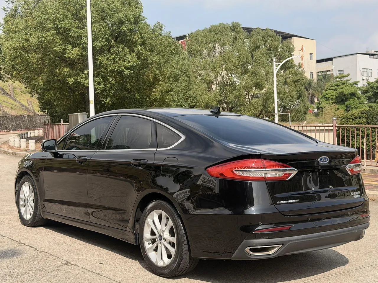 Ford 2020 Mondeo 1.5T EcoBoost 180 Fashion Automatic 9