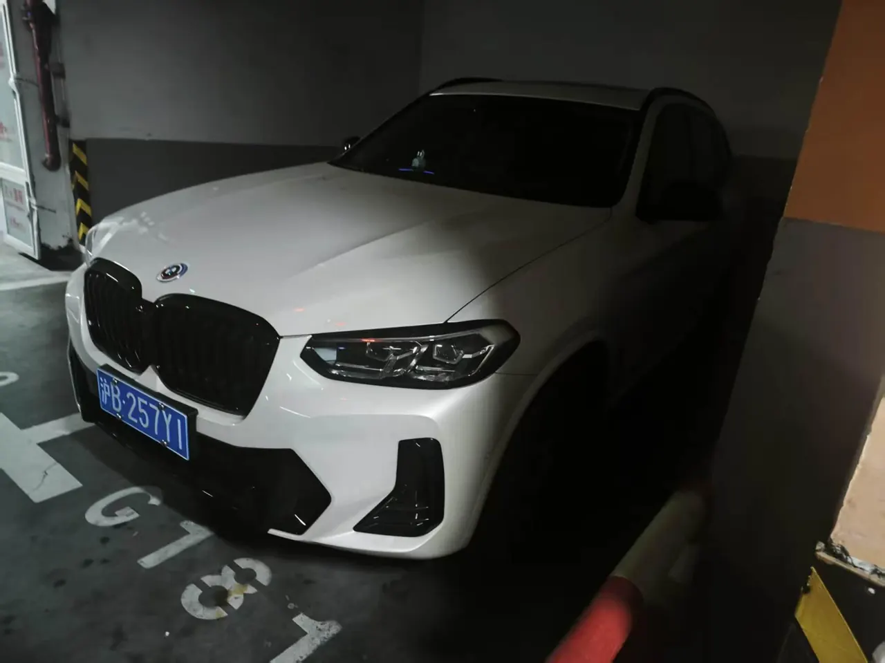 BMW 2023 X3 xDrive30i 2.0T Leading M Obsidian Night Kit (Changed) Automatic Gear - View 1