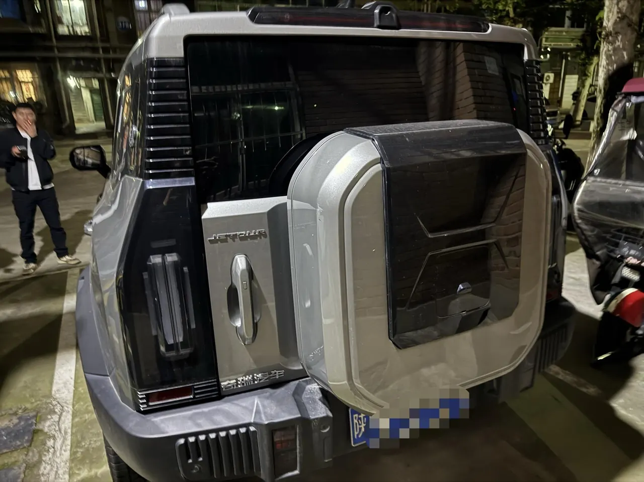 Jetour 2023 Traveler 2.0T 4WD Crossing PRO Automatic Gear 5