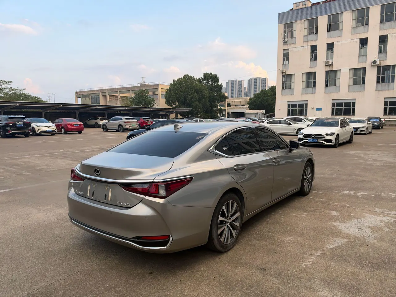 Lexus ES (Imported) 2020 ES200 2.0 Stepless Premium Edition Automatic Gear 9
