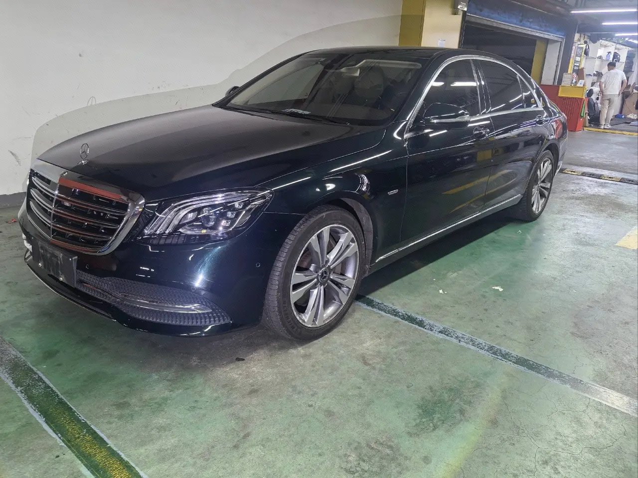 打开图片灯箱:Mercedes Benz S-Class (Imported) 2020 S 350 L 48V 3.0T Exclusive Zhen Tibetan Edition Automatic Gear