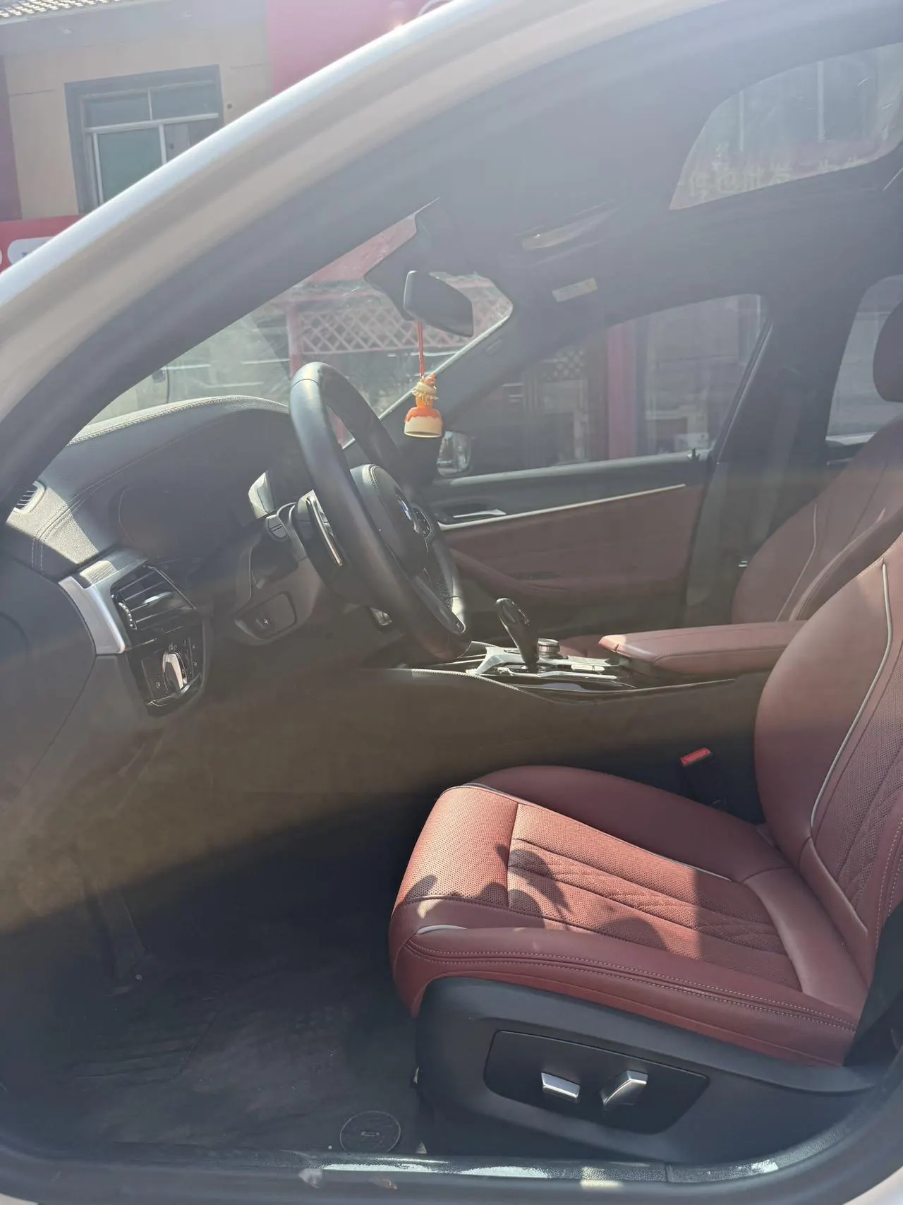 BMW 5 Series 2023 530Li xDrive 2.0T Luxury Suit Automatic Gear 4