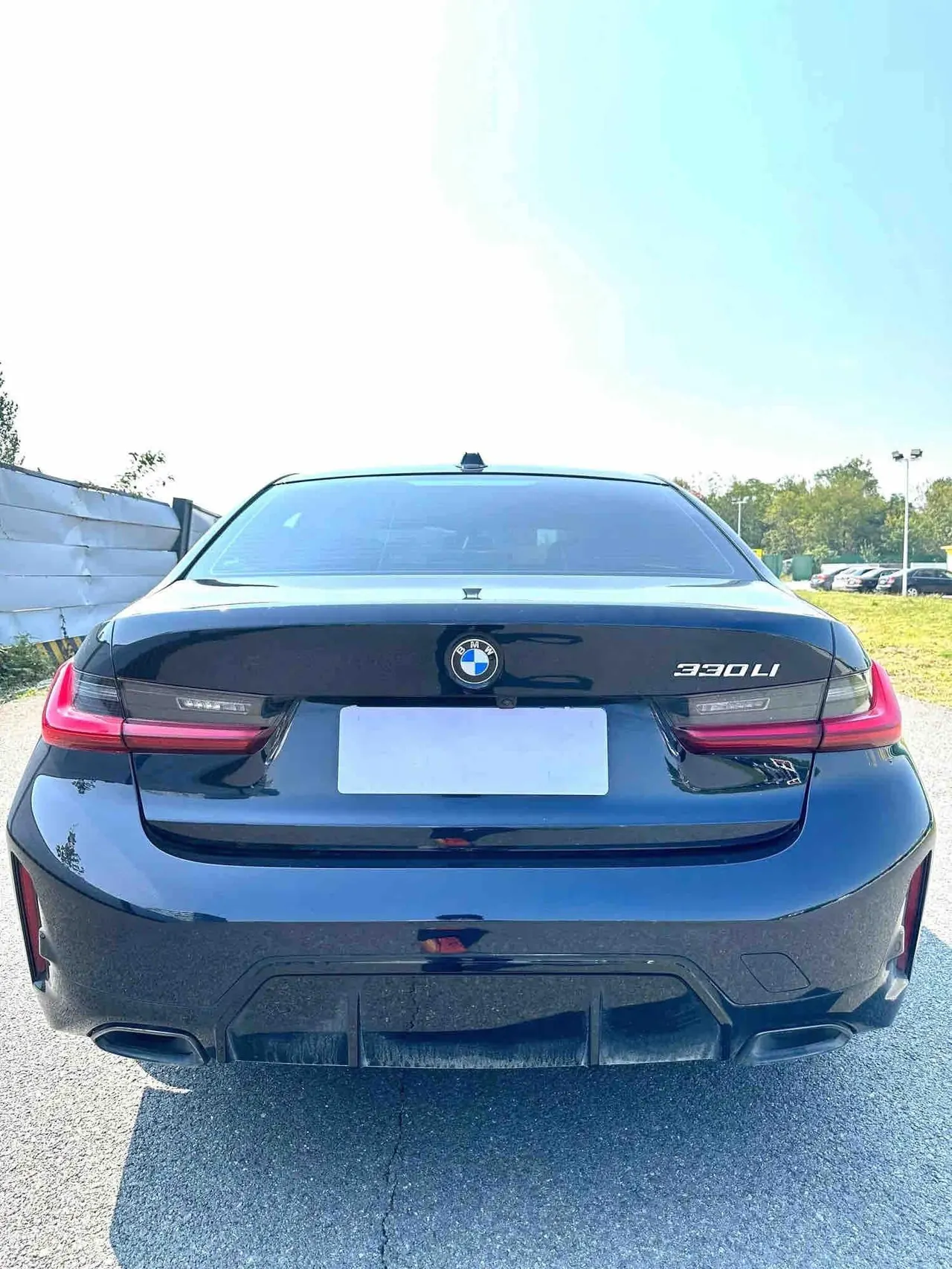 BMW 3 Series 2025 330Li 2.0T M Sports Obsidian Night Suit Automatic Gear 5