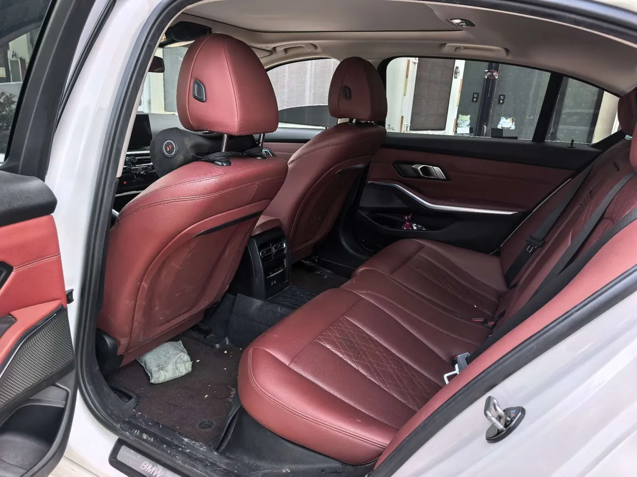BMW 2022 i3 eDrive 35L automatic gear 6