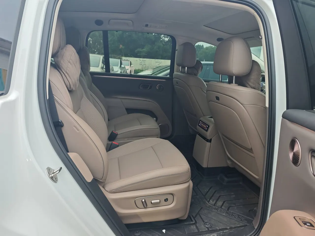 Li 2025 i8 Standard Edition Automatic Gear 11
