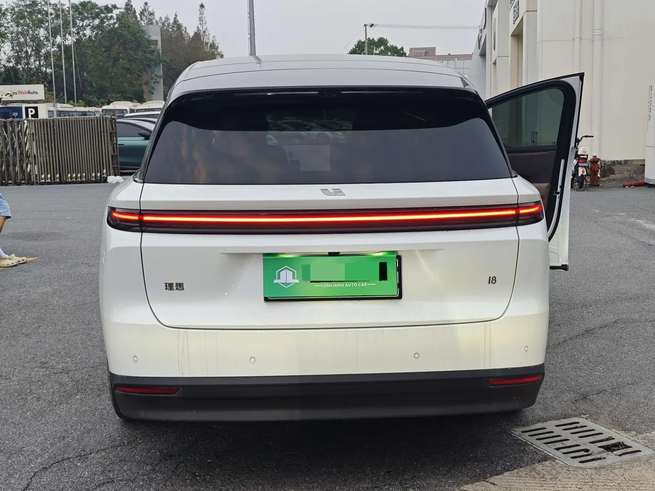 Li 2025 i8 Standard Edition Automatic Gear 13