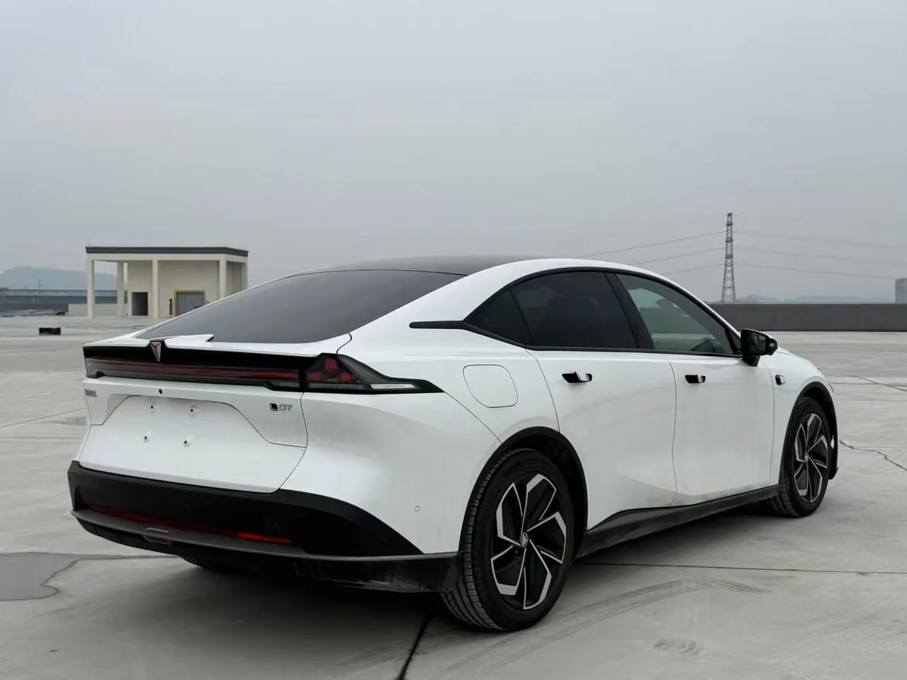 ChangAn Deepal 2026 L 07 660Ultra Huawei Gankun Zhijia ADS SE Edition Automatic Gear 9