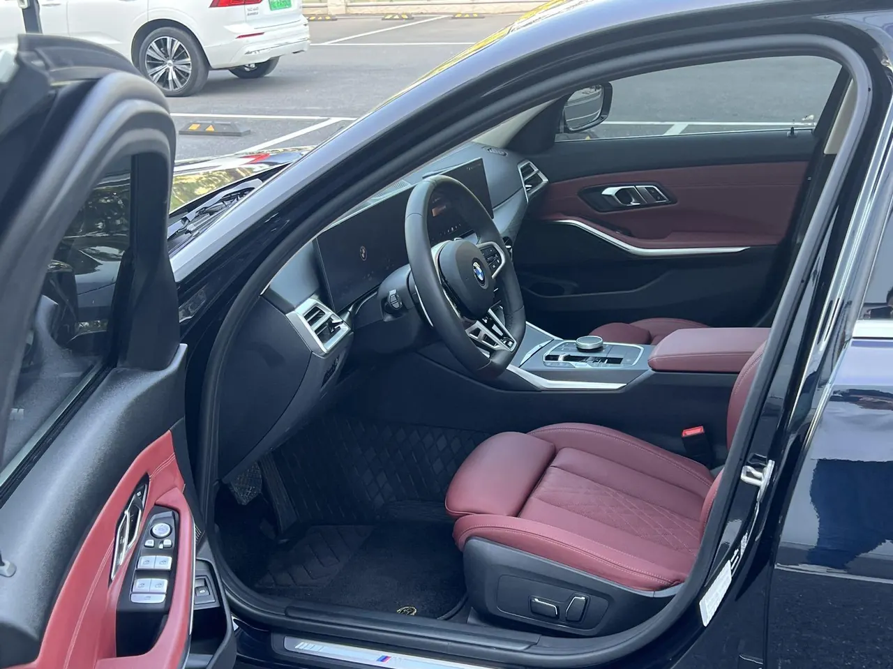 BMW 3 Series 2026 325Li 2.0T M Sports Suit Automatic Gear 5
